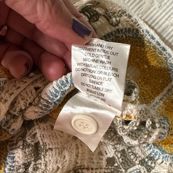 Absent Men’s Crochet Button-Up Shirt. NWT. Runs small- listing as 2XL. - Picture 9 of 10